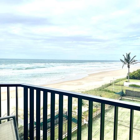 One The Esplanade Apartments On Surfers Paradise 골드코스트 외부 사진