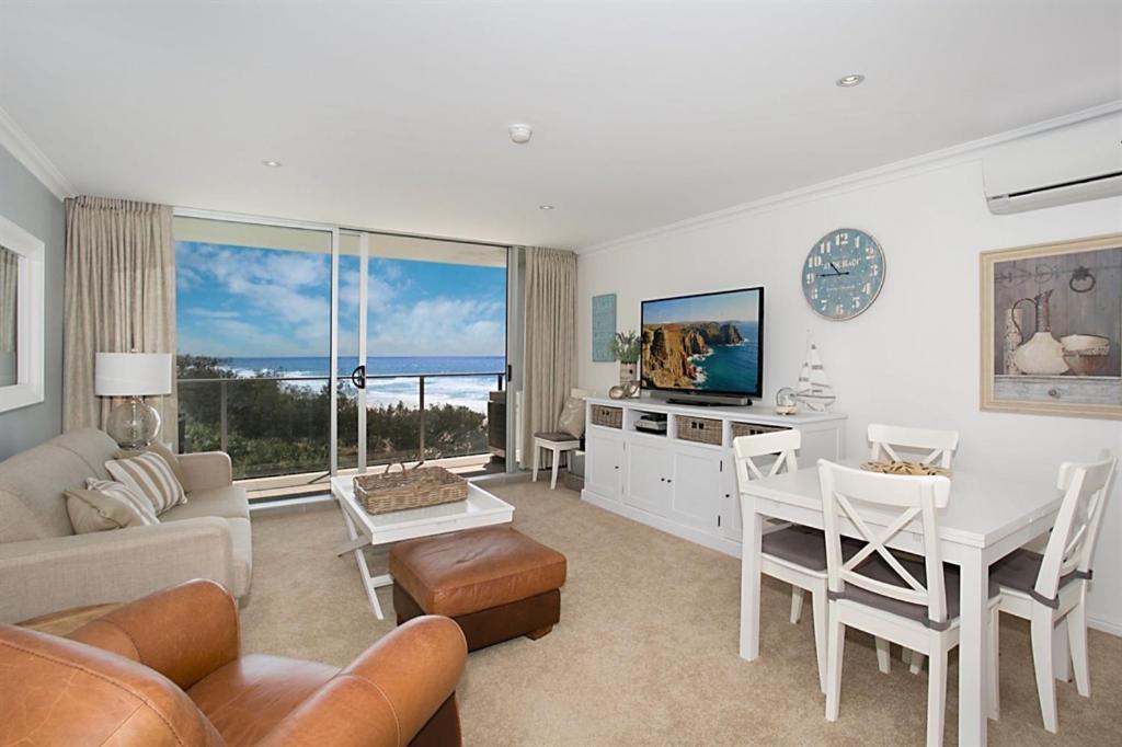 One The Esplanade Apartments On Surfers Paradise 골드코스트 외부 사진